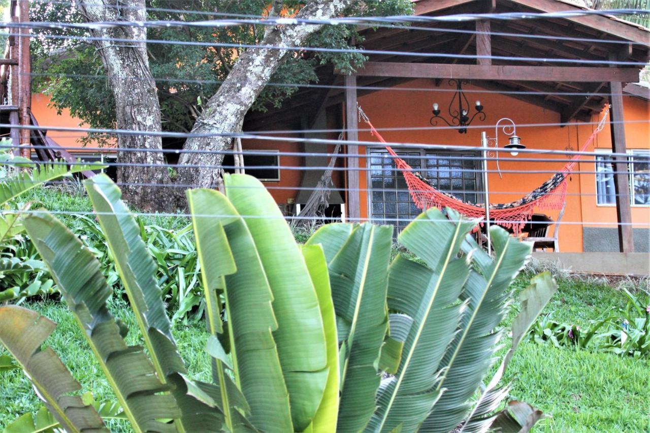 فيلا Chale Bosque Do Barreiro Araxá المظهر الخارجي الصورة
