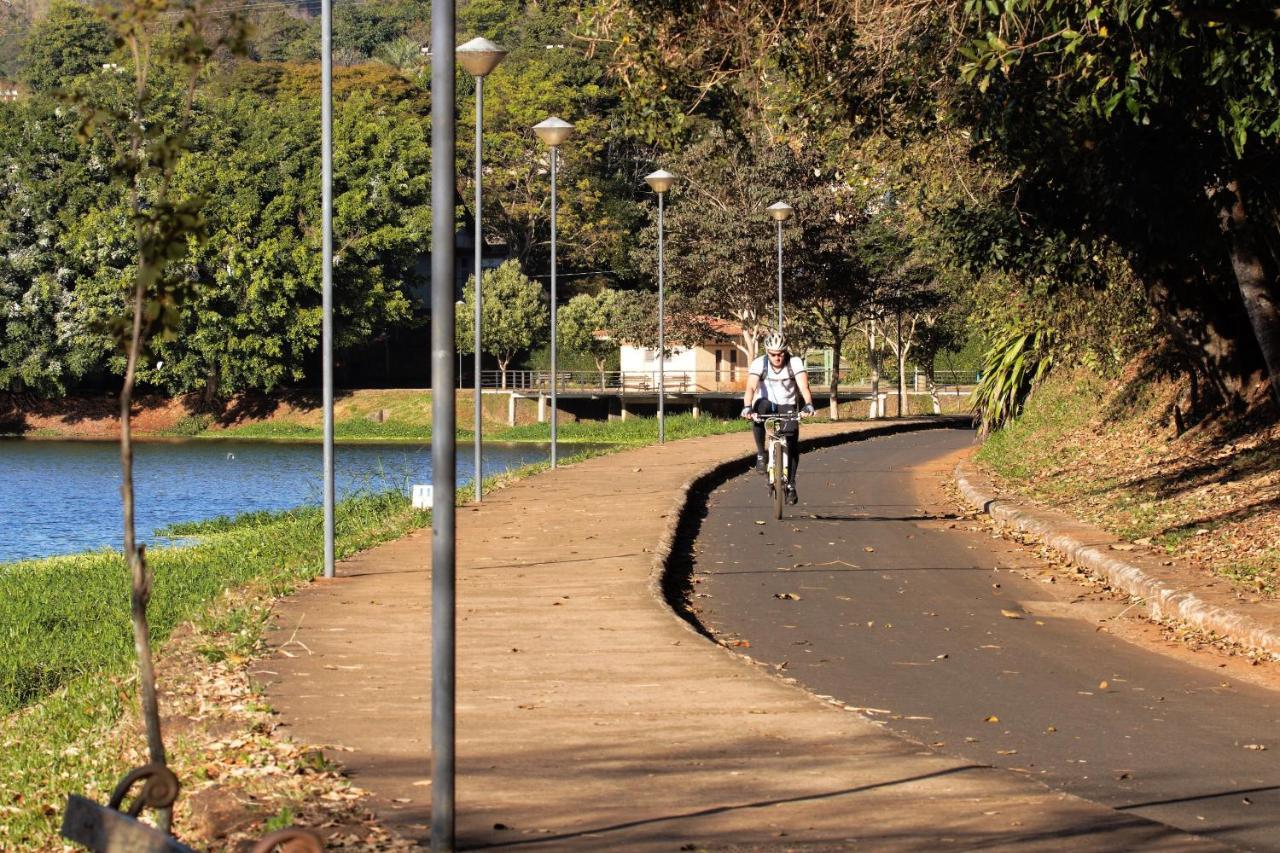 فيلا Chale Bosque Do Barreiro Araxá المظهر الخارجي الصورة